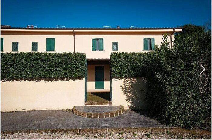 Appartamento trilocale in affitto in Via Chivasso, Casalotti, Roma