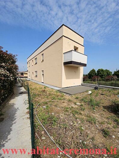 Appartamento trilocale in vendita in Via Castelverde, Sesto Ed Uniti