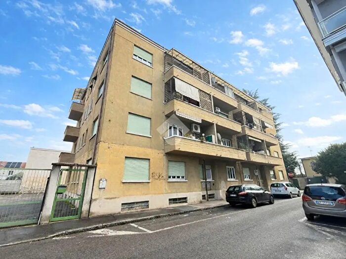 Appartamento bilocale in vendita in Via Domenico Cimarosa, Legnano