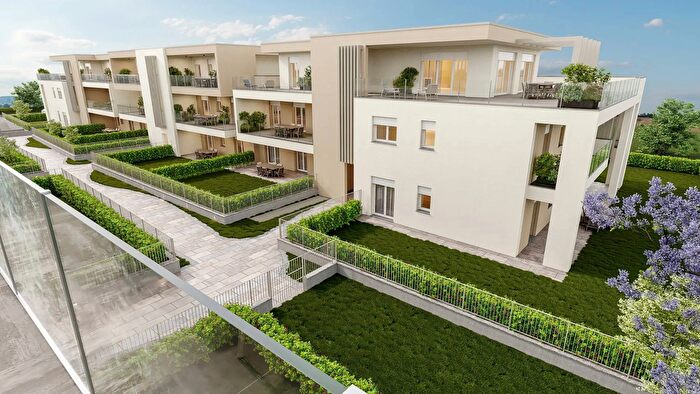 Appartamento quadrilocale in vendita in Via Roma Snc, Bernareggio