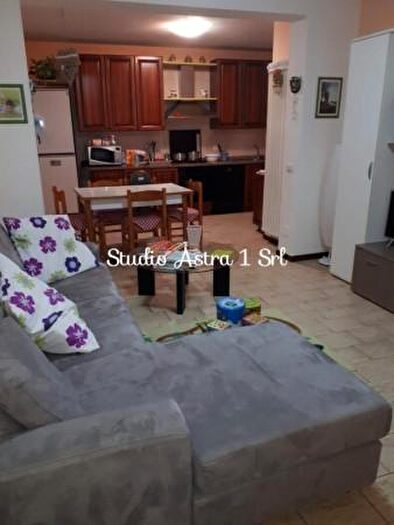 Appartamento trilocale in vendita in Castelcucco