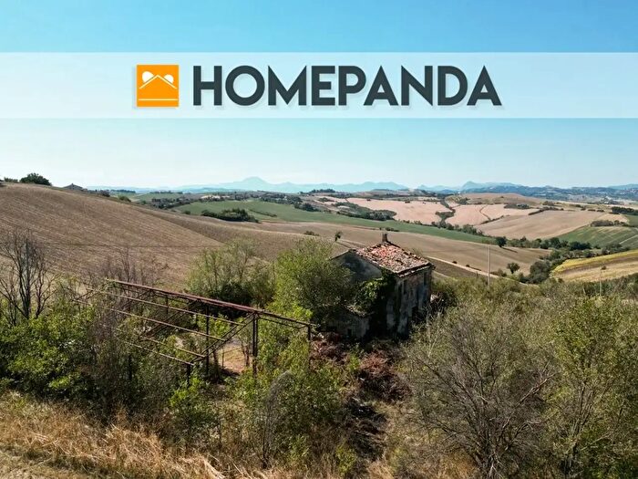 Casa con 16 locali in vendita in Via Montileo, Belvedere Ostrense
