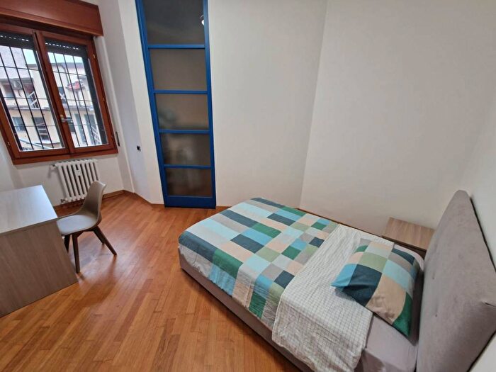 Appartamento quadrilocale in affitto in Piazza Piero Gobetti, Città Studi, Milano