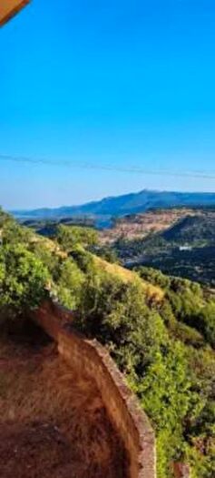 Casa quadrilocale in vendita in Via Vittorio Emanuele, Flussio