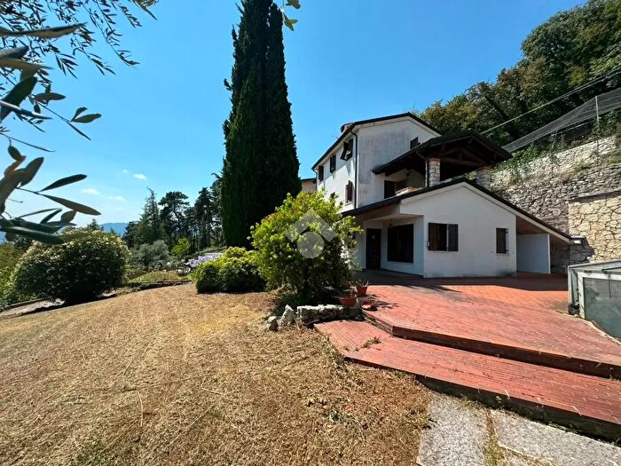 Casa quadrilocale in vendita in Via Prà della Tezza, Santorso
