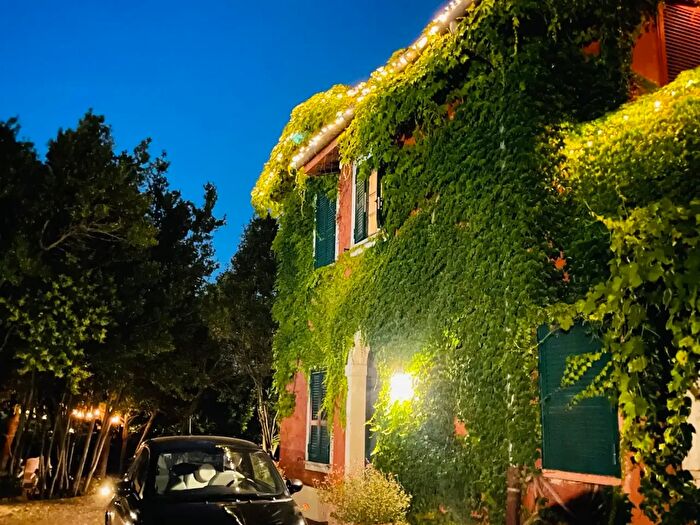 Casa quadrilocale in vendita in Clivo delle Case Basse, Roma