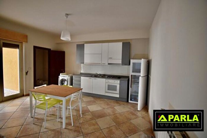 Appartamento quadrilocale in affitto in Via Regione Siciliana, Canicatti