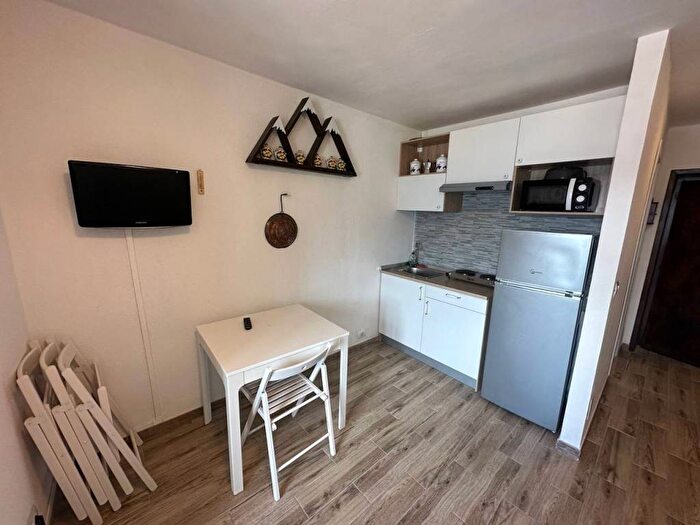 Appartamento monolocale in affitto in Via Miramonti, Sauze dOulx