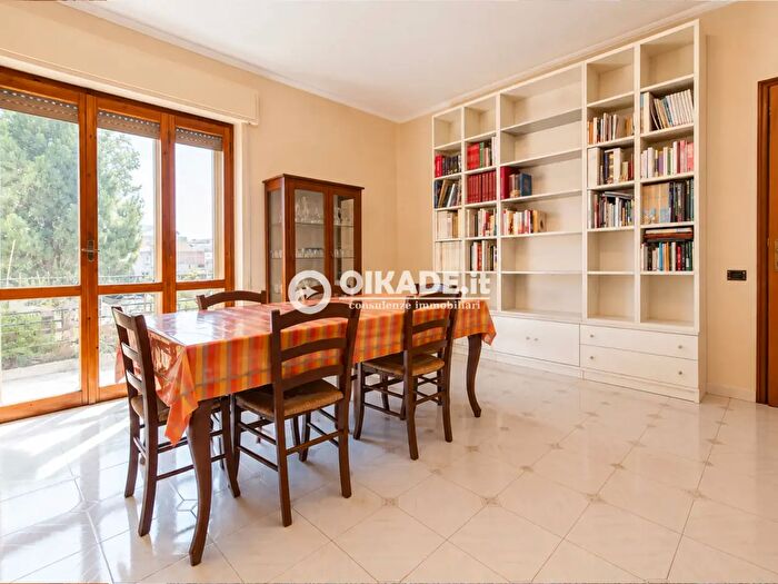 Appartamento con 6 locali in vendita in Via C Fadda, Quartu Sant'Elena