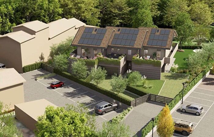 Case in Vendita e in Affitto - 3