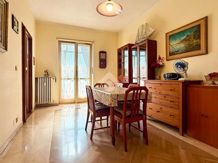 Appartamento trilocale in vendita in Corso Siracusa, Torino