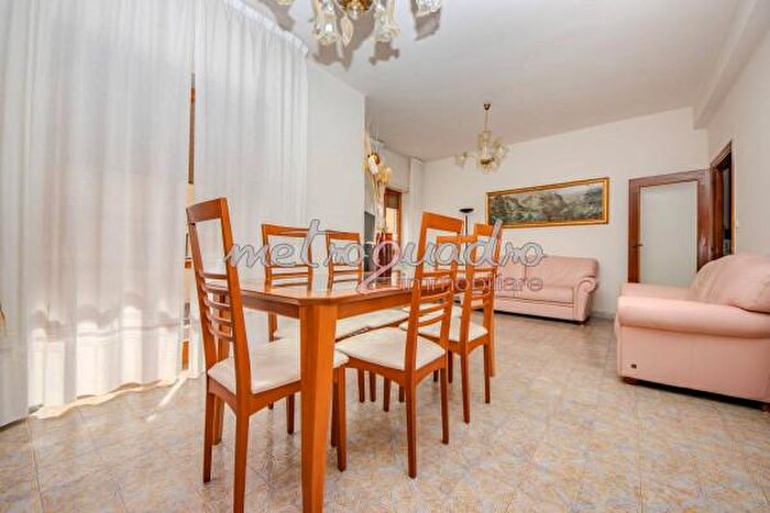 Appartamento trilocale in vendita in Via Italo Balbo, Itri