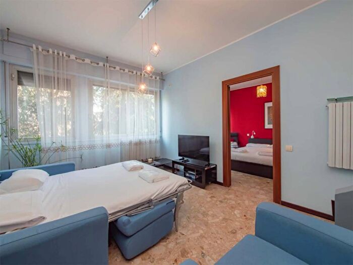 Appartamento bilocale in affitto in Via Enrico Falck, Gallaratese, Milano