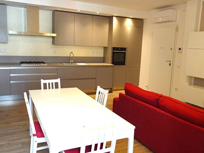 Appartamento trilocale in affitto in Via Padule, San Giusto San Cresci, Campi Bisenzio