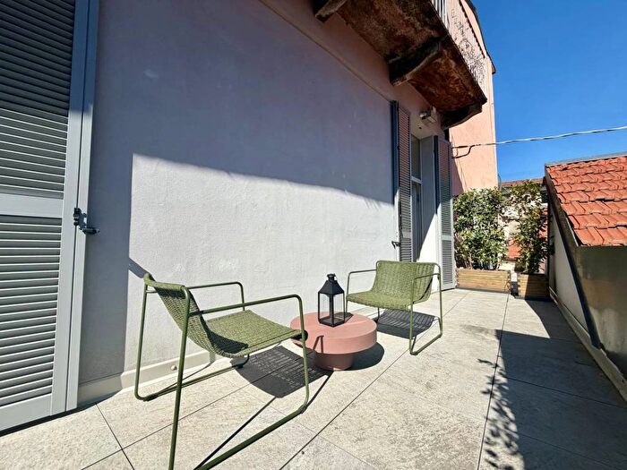 Appartamento in affitto in Via Cinque Giornate, Centro Storico, Como