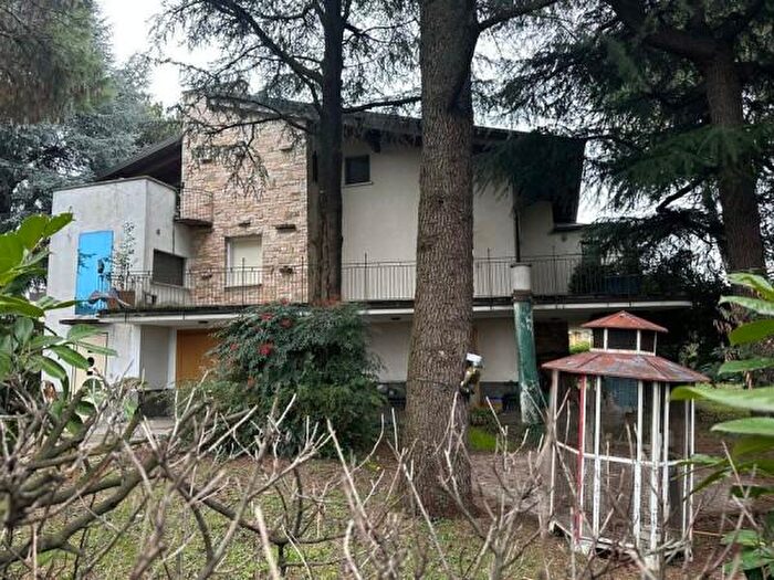 Casa con 6 locali in vendita in Via Napoleone Buonaparte, Castiglione Delle Stiviere