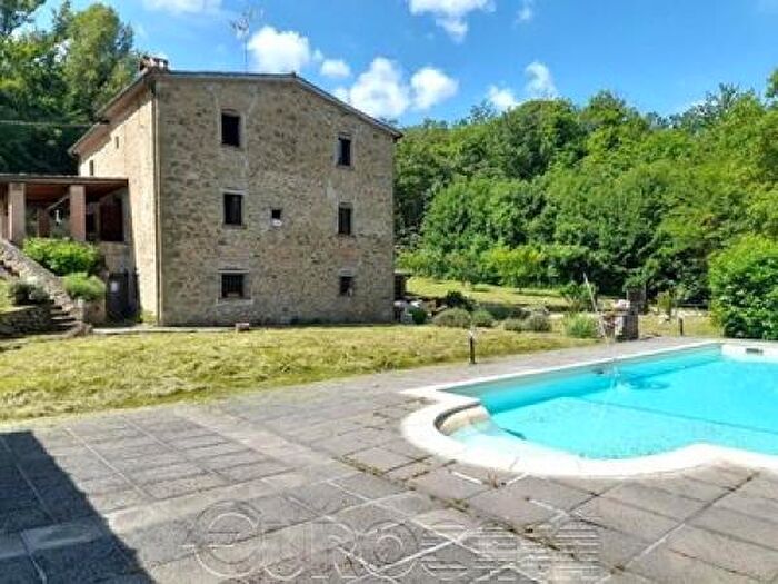 Casa con 6 locali in vendita in Monte Santa Maria Tiberina