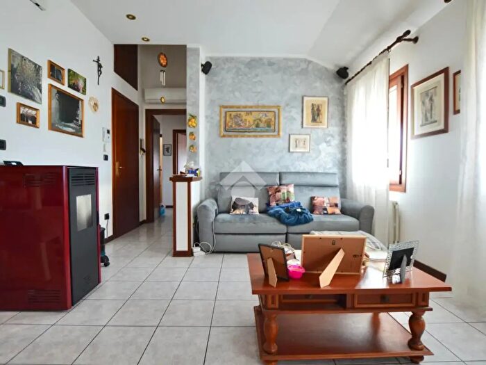 Appartamento trilocale in vendita in Via Argine S Marco, San Dona Di Piave