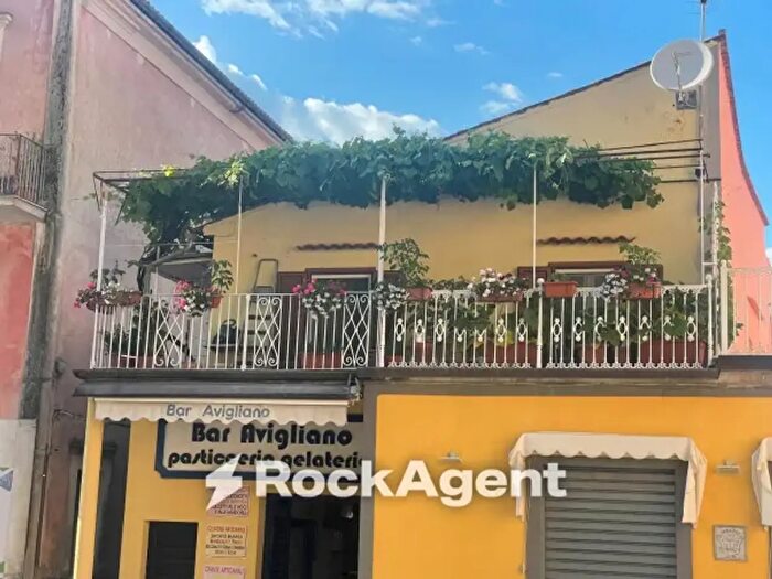 Appartamento trilocale in vendita in Corso Giuseppe Garibaldi, Maratea