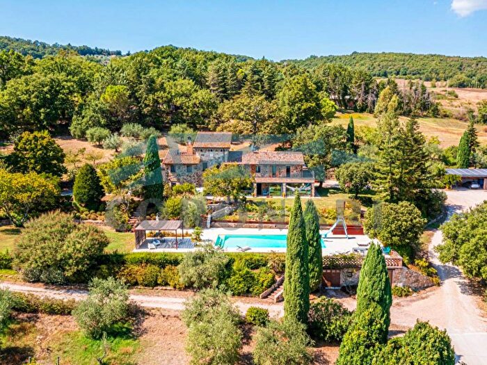 Casa con 6 locali in vendita in Strada Regionale Orvietana, Todi