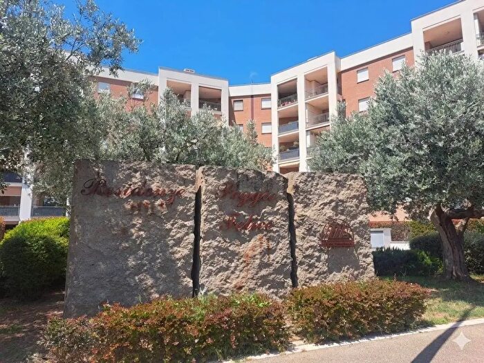 Appartamento trilocale in vendita in Via della Mattonara, Viterbo