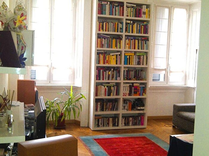 Appartamento trilocale in affitto in Via George Washington, Washington, Milano