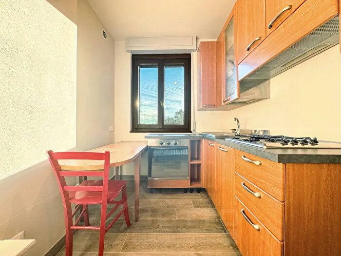 Appartamento bilocale in vendita in Via per Corciago, Pisano