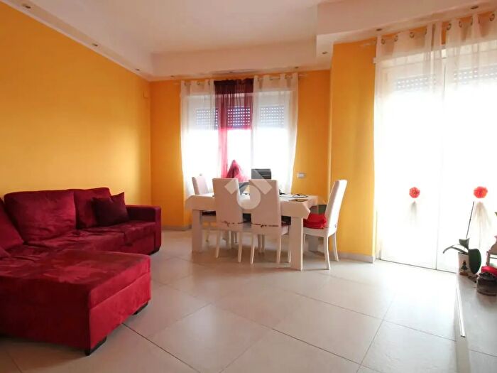 Appartamento bilocale in vendita in Via Pola, Pomezia