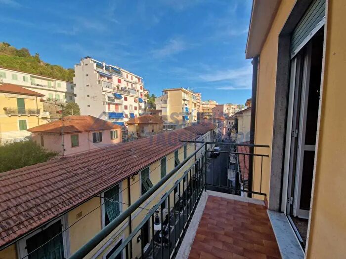 Appartamento quadrilocale in vendita in Via Wolfgang Goethe, Sanremo