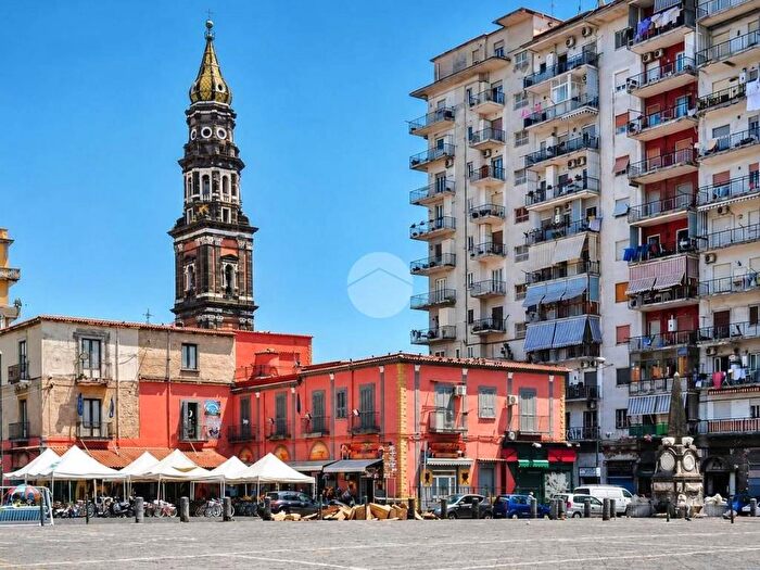 Appartamento bilocale in affitto in Vico Parrettari, Mercato, Napoli