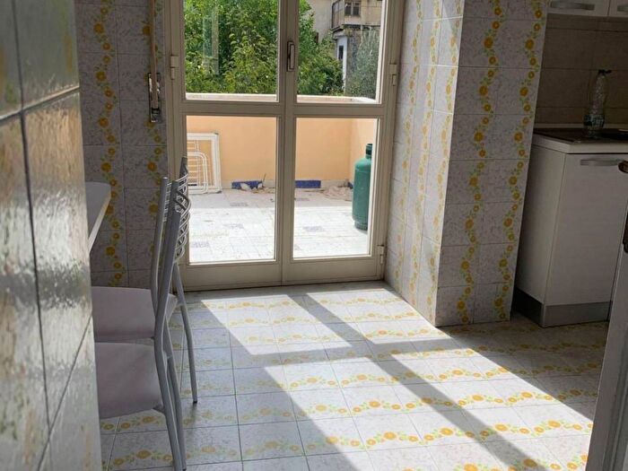 Appartamento bilocale in affitto in Via Nicola Farina, Centro, Baronissi