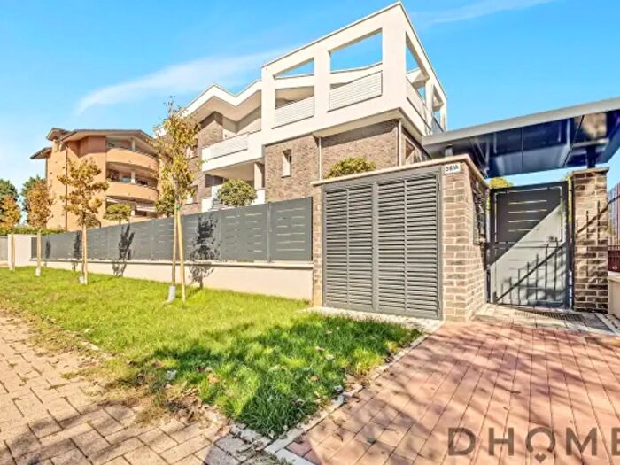 Appartamento trilocale in vendita in Via Francesco Cilea, Cinisello Balsamo