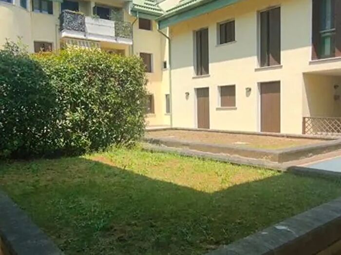 Appartamento trilocale in vendita in Via Aprile a, Villanterio