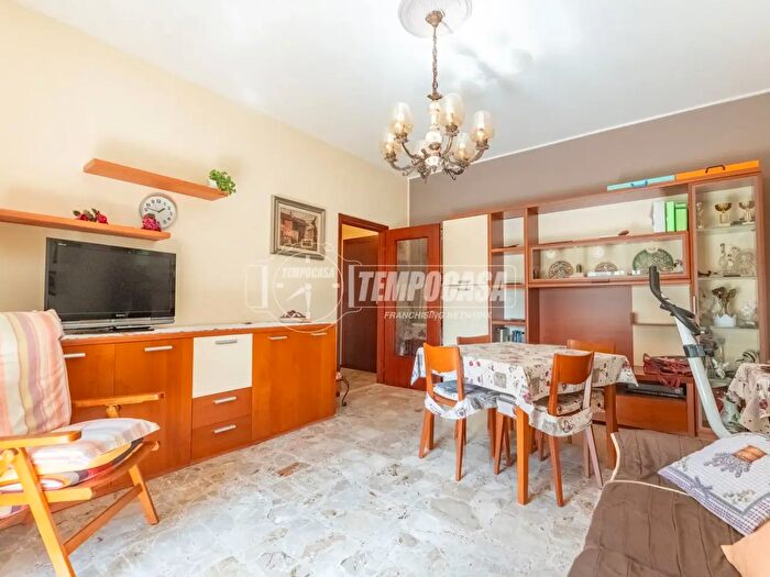 Appartamento bilocale in vendita in Piazza John Fitzgerald Kennedy, Cusago