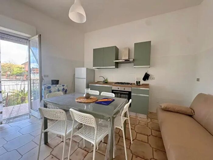 Appartamento con 6 locali in vendita in Via Giacomo Matteotti, Barcellona Pozzo Di Gotto