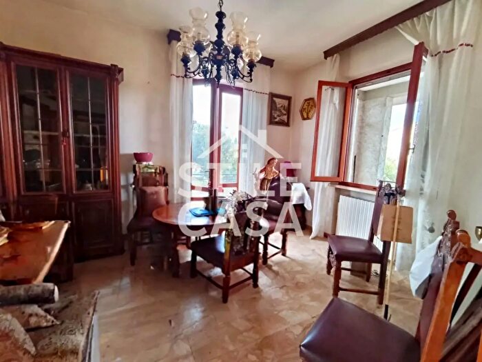Casa con 7 locali in vendita in Orentano Pi, Castelfranco Di Sotto