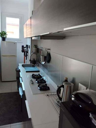 Appartamento trilocale in affitto in Via Carlo Jussi, Bolognina, Bologna