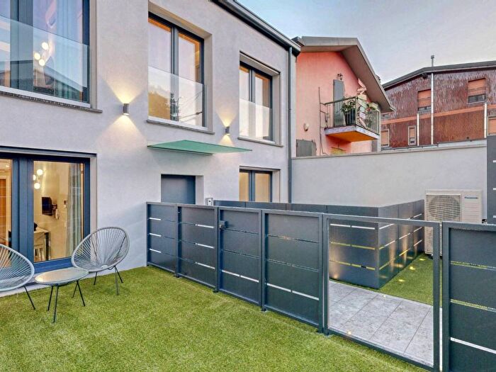 Appartamento bilocale in affitto in Via Monte Altissimo, Certosa, Milano