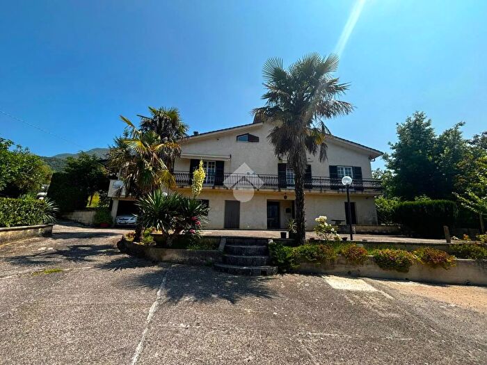 Casa monolocale in vendita in Contrada Pozziglio, Subiaco