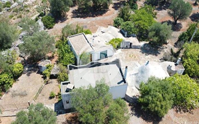 Casa con 6 locali in vendita in Ceglie Messapica