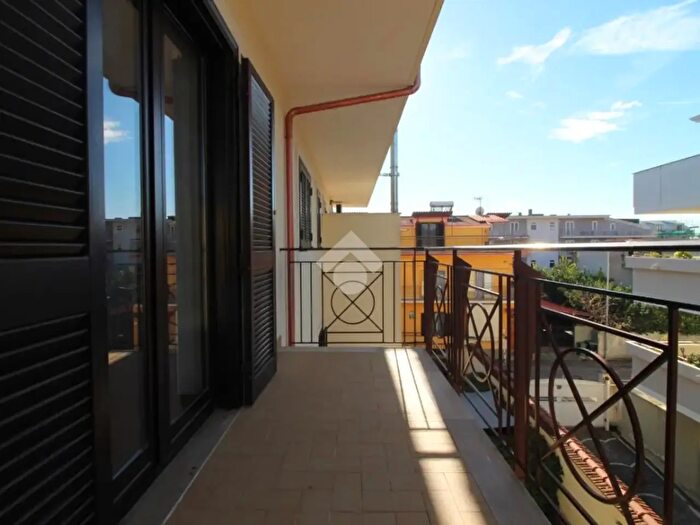 Appartamento quadrilocale in vendita in Via Monza, Casagiove