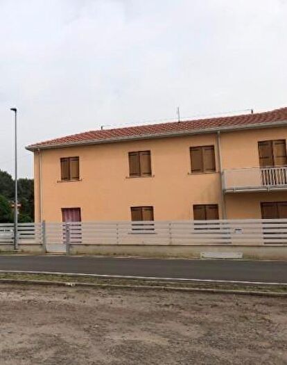 Casa con 5 locali in vendita in Via Bettino Santini, Riva del Po
