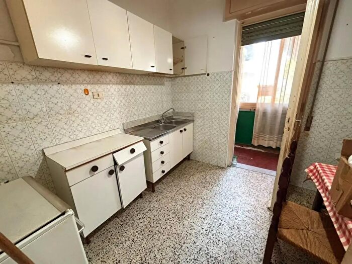 Appartamento quadrilocale in vendita in Massa