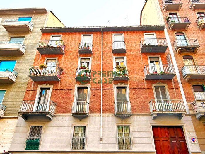 Appartamento trilocale in affitto in via Lorenzo Bruno, Barriera di Milano, Torino