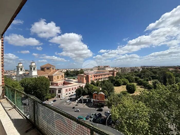 Appartamento monolocale in vendita in Piazza di Santa Maria Ausiliatrice, Roma