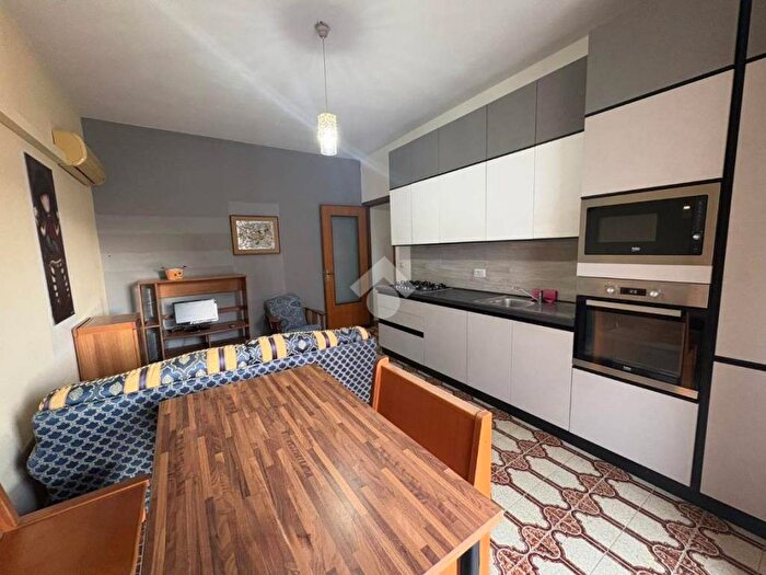 Appartamento trilocale in affitto in Via Giovanni Randaccio, Parco di Terramaini, Cagliari