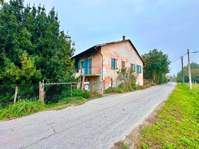 Casa con 6 locali in vendita in Strada Santa Scolastica, Savigliano