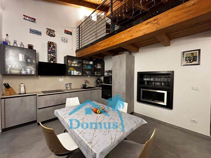 Appartamento bilocale in affitto in Via Duomo, Centro Storico, Pinerolo