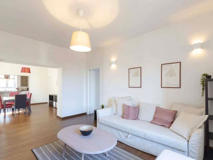 Appartamento trilocale in affitto in Via Milazzo, Carignano, Genova