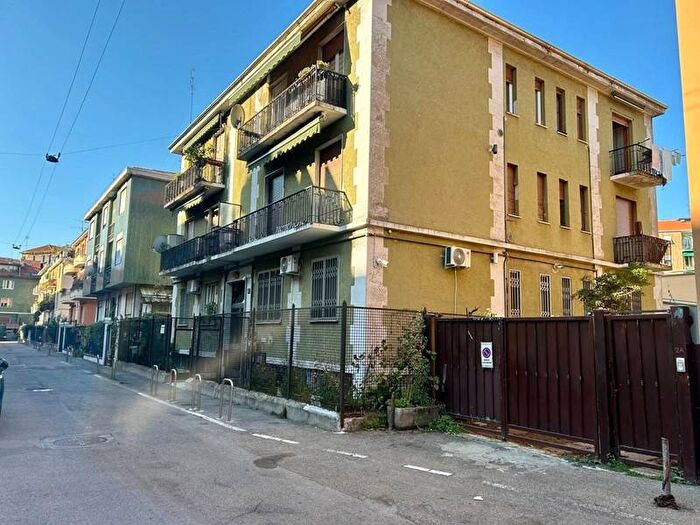 Appartamento monolocale in vendita in Via Val Bregaglia, Piazzale Siena, Milano